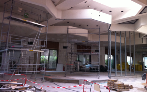 chantier-renovation-centre-impot-marseille-azzaro-architecte-annee-70